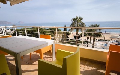 Nice and spacious apartment in the port of Altea with beautiful views.